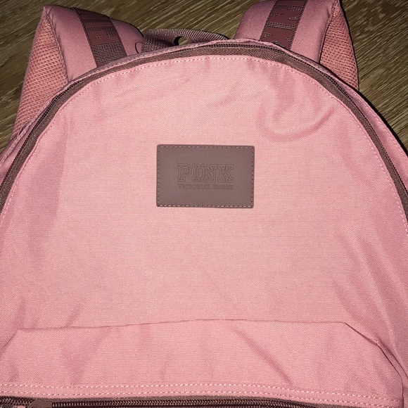 NWT VS pink campus backpack - Picture 2 of 7